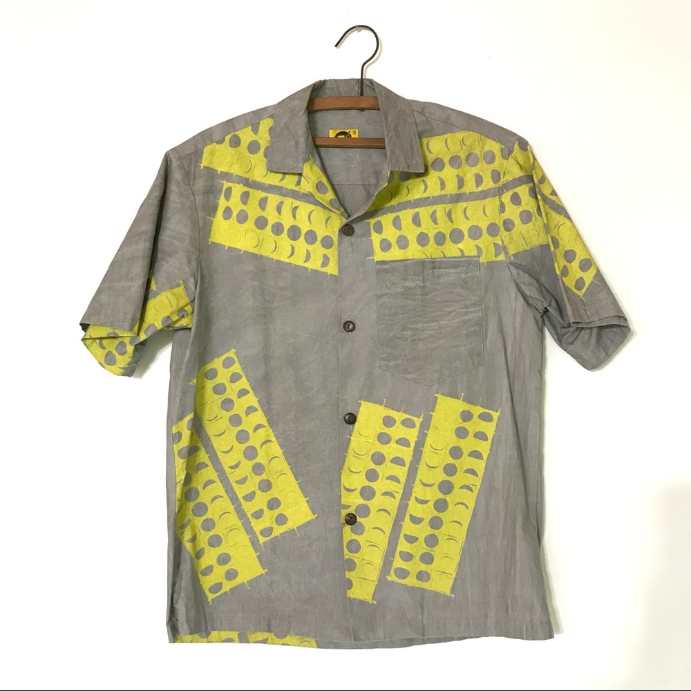 Kealopiko Men’s Moon Phase All Aloha Button Down